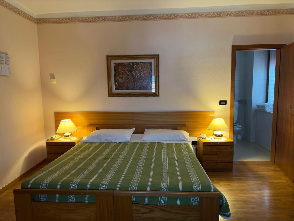 Villa Nuova Romeno Dış mekan fotoğraf