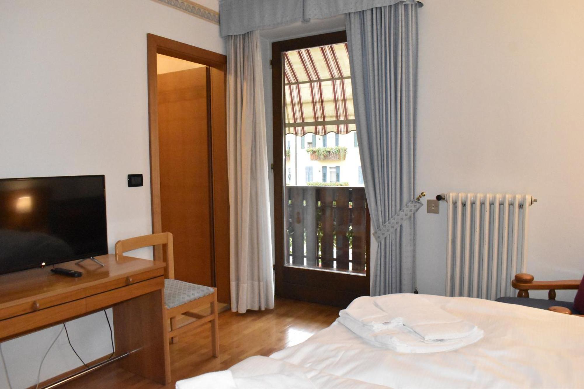 Villa Nuova Romeno Dış mekan fotoğraf